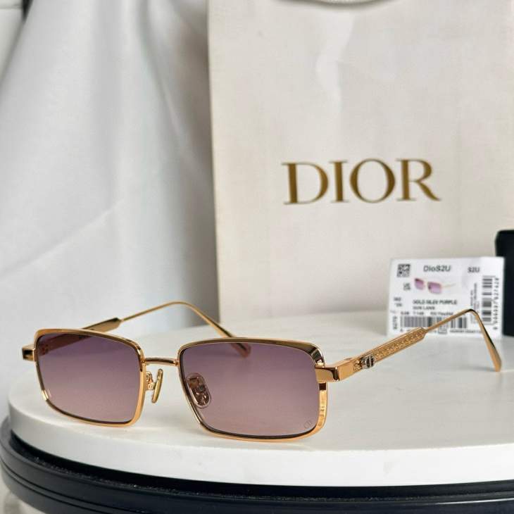 Picture of Dior Sunglasses _SKUfw76720825fw